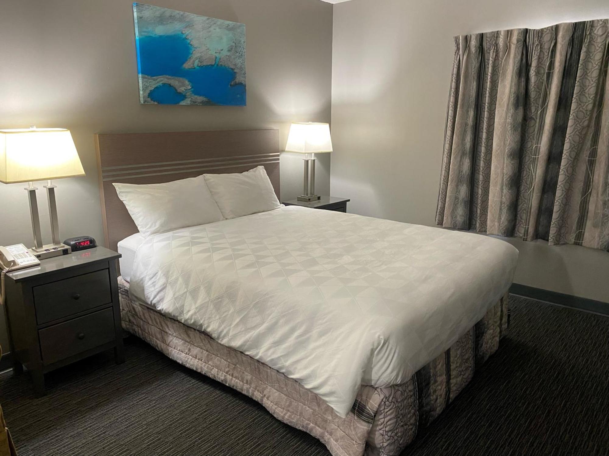 Travelodge By Wyndham Grande Prairie Luaran gambar