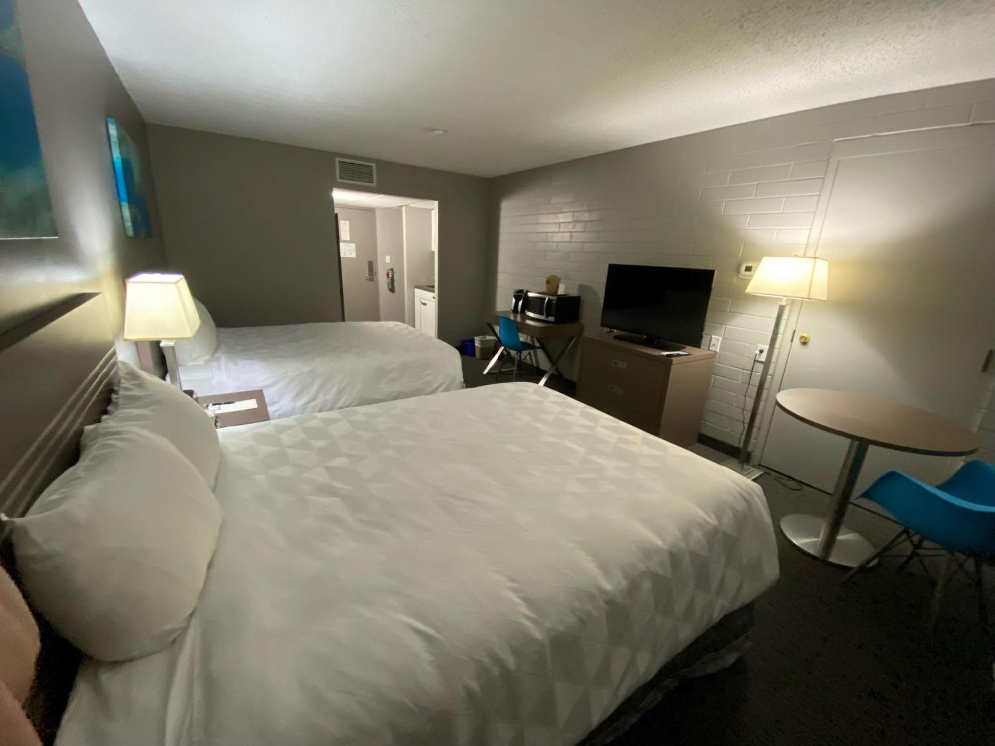 Travelodge By Wyndham Grande Prairie Luaran gambar