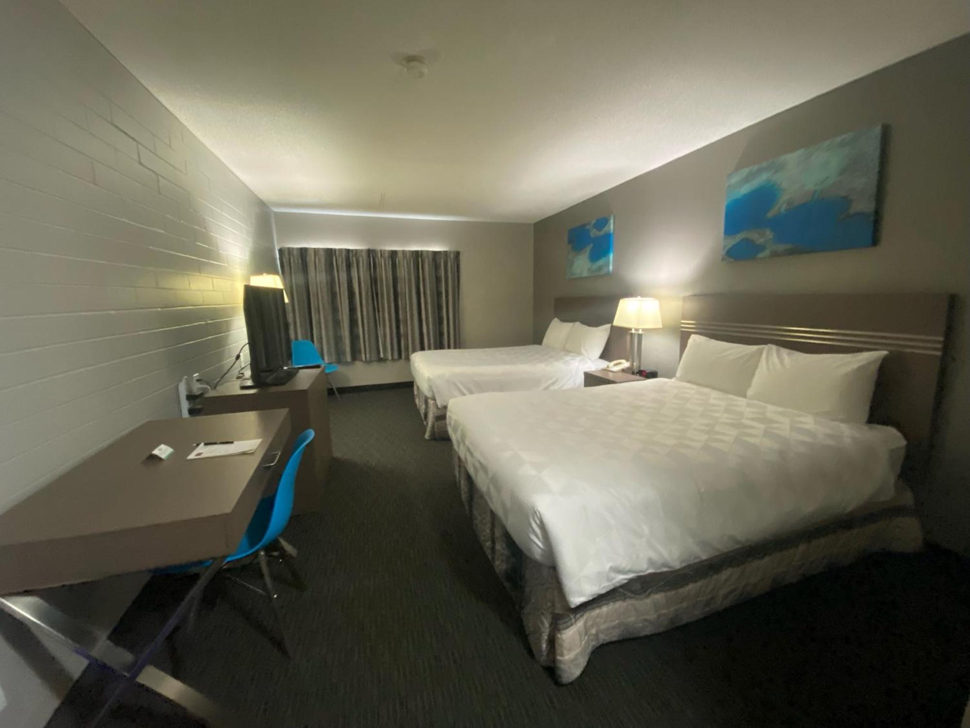 Travelodge By Wyndham Grande Prairie Luaran gambar